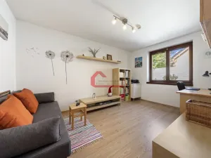 Prodej rodinného domu, Velké Bílovice, Morávky, 177 m2