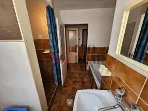 Pronájem rodinného domu, Mukařov, 80 m2