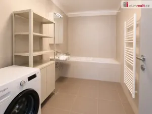 Pronájem bytu 3+kk, Libčice nad Vltavou, Pod Hliníkem, 86 m2