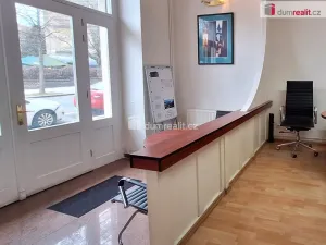 Pronájem kanceláře, Praha - Bubeneč, Bubenečská, 51 m2