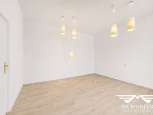 Pronájem bytu 3+1, Praha - Bohnice, Bohnická, 75 m2