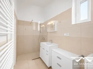 Pronájem bytu 3+1, Praha - Bohnice, Bohnická, 75 m2