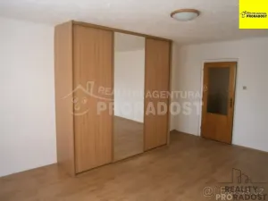 Pronájem rodinného domu, Kladno, Vojanova, 140 m2
