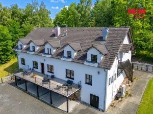 Prodej ubytování, Horní Slavkov, Ke Koupališti, 443 m2