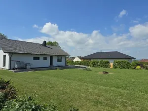 Prodej rodinného domu, Mojné, 99 m2