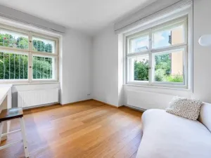 Prodej bytu 2+kk, Praha - Smíchov, U Nikolajky, 51 m2