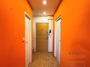 Prodej bytu 1+1, Hradec Králové, třída Edvarda Beneše, 40 m2