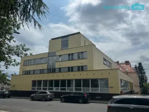 Pronájem obchodního prostoru, Mariánské Lázně, Příčná, 90 m2