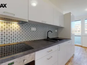 Pronájem bytu 2+1, Zlín, Zarámí, 70 m2