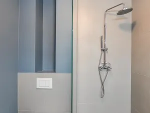 Pronájem bytu 1+kk, Praha - Vinohrady, Lucemburská, 30 m2