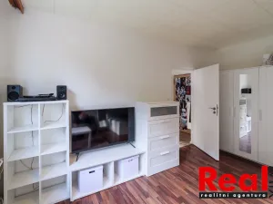 Pronájem bytu 1+1, Brno - Jundrov, Jasanová, 32 m2