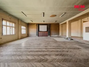 Prodej restaurace, Bratronice, Hlavní, 510 m2