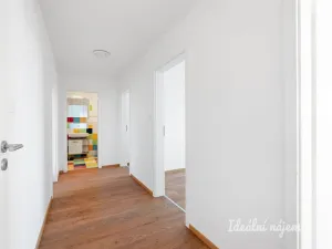 Pronájem bytu 4+kk, Horoměřice, Karla IV., 117 m2