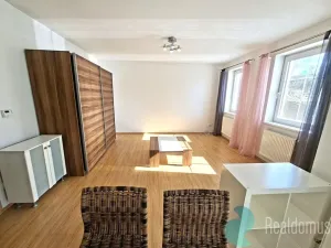 Pronájem bytu 1+kk, Dobrá Voda u Českých Budějovic, Lázeňská, 40 m2
