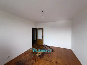 Prodej bytu 2+1, Kroměříž, Třasoňova, 58 m2