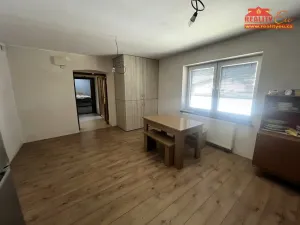 Prodej rodinného domu, Hronov - Zbečník, 160 m2