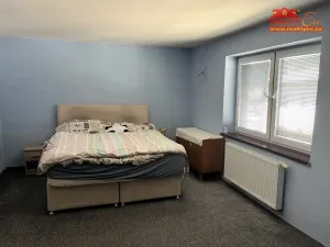 Prodej rodinného domu, Hronov - Zbečník, 160 m2