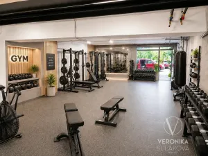 Prodej obchodního prostoru, Praha - Černý Most, Šromova, 76 m2