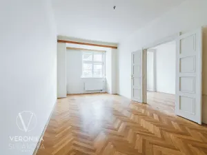 Prodej bytu 4+kk, Praha - Dejvice, Evropská, 107 m2