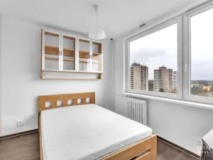 Pronájem bytu 2+kk, Hradec Králové, Veverkova, 36 m2
