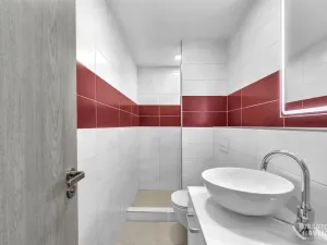 Pronájem bytu 2+kk, Hradec Králové, Veverkova, 36 m2