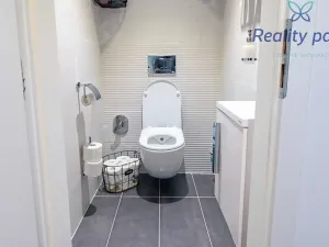 Prodej bytu 3+kk, Ostrava, Ahepjukova, 74 m2
