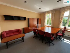 Pronájem kanceláře, Karlovy Vary - Dvory, Chebská, 26 m2
