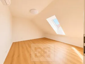 Pronájem bytu 2+1, Střelice, Nová ulice, 72 m2