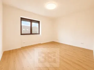 Pronájem bytu 2+1, Střelice, Nová ulice, 65 m2