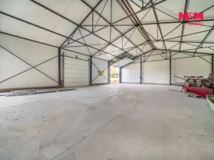 Pronájem skladu, Chlumčany, 400 m2