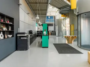 Pronájem obchodního prostoru, Brno - Zábrdovice, Plynárenská, 1000 m2