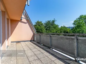 Pronájem bytu 3+kk, Plzeň - Severní Předměstí, Lidická, 89 m2
