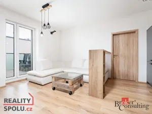 Pronájem bytu 3+kk, Plzeň - Jižní Předměstí, Poděbradova, 70 m2