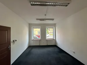 Pronájem obchodního prostoru, Děčín, Kamenická, 34 m2