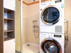 Pronájem bytu 2+kk, Praha - Prosek, Zubrnická, 60 m2