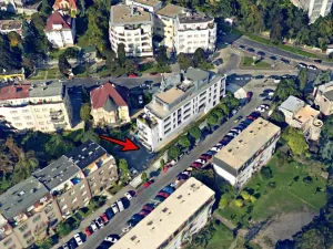 Pronájem garážového stání, Praha - Vršovice, Konopišťská, 18 m2