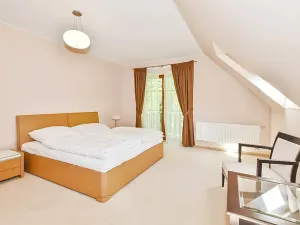 Prodej rodinného domu, Karlovy Vary, Slovenská, 162 m2