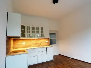 Pronájem bytu 2+1, Písek, Mírové nám., 77 m2