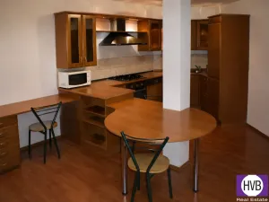Pronájem bytu 2+kk, Praha, Sochařská, 62 m2