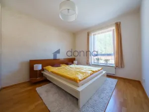 Pronájem bytu 3+kk, Praha, Podvinný mlýn, 80 m2