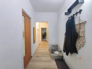 Prodej bytu 3+1, Zlín, Okružní, 67 m2