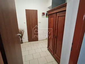 Pronájem bytu 2+kk, Pardubice, V Ráji, 46 m2