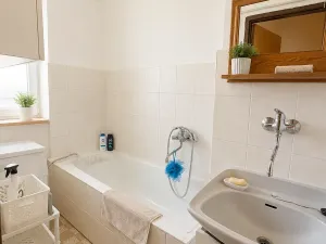Prodej bytu 2+1, Cheb, Palackého, 53 m2