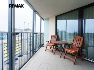 Prodej bytu 1+kk, Praha - Žižkov, Ke kapslovně, 38 m2