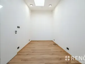 Pronájem bytu 2+kk, Brno, Výpadní, 52 m2