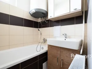 Prodej bytu 2+1, Ústí nad Labem - Skorotice, K Chatám, 53 m2