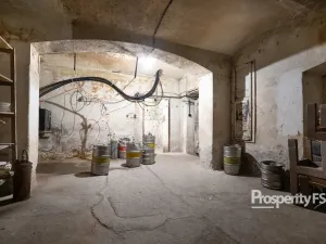 Prodej obchodního prostoru, Děčín - Děčín IV-Podmokly, Bezručova, 143 m2