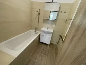 Pronájem bytu 4+1, Hodonín, 78 m2