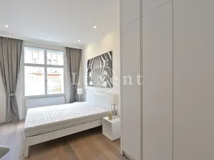 Pronájem bytu 2+kk, Praha - Vinohrady, náměstí Jiřího z Poděbrad, 56 m2