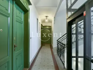 Pronájem bytu 2+kk, Praha - Vinohrady, náměstí Jiřího z Poděbrad, 56 m2